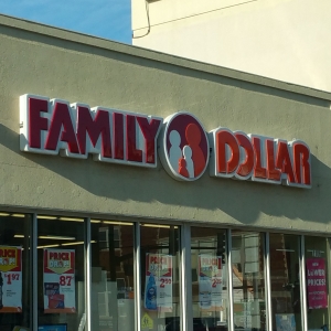 Family Dollar on Washington